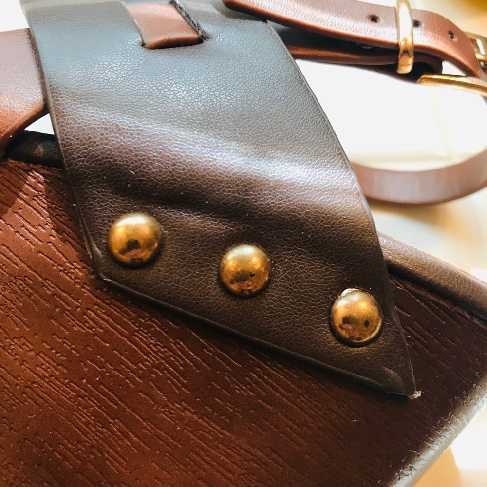 Neutral Studded Wedges - Picture 7 of 8